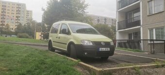 Wolkswagen Caddy rok 2005  19 TDI 55kw - 11