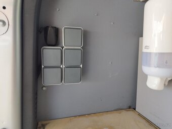 Opel Vivaro 1,6TDCI, 92 KW, POJÍZDNÁ DÍLNA - 11