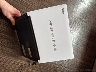 Netbook ACER Aspire ONE - 11