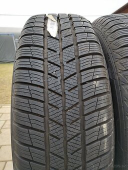 Sada kol 5x139,7 205/70R15 nové zimní pneu s disky  Jimny - 11