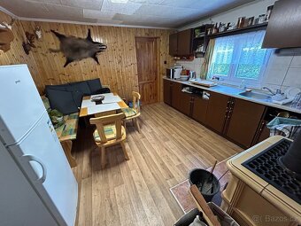 Prodej chaty u řeky Ohře v obci Písty-Budyně nad Ohří - 11
