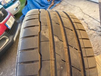 kola mercedes AMG 245/45/19 originál - 11