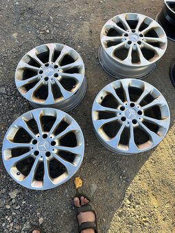 Pneumatiky 205/60/16 - 11