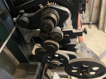 Starší soustruh - 11