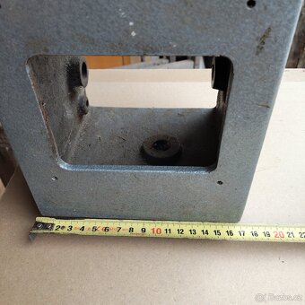 Vřeteník na soustruh - 11