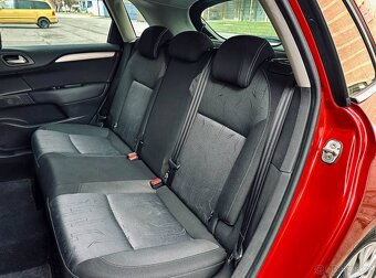 Citroën C4 1.6 HDi 110k Exclusive - 11