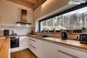 Luxusní bydlení v novostavbě s panoramatickými okny: vlastní - 11