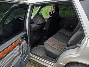 Mercedes W 124 2,5 TD Kombi - 11
