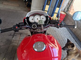 Moto Guzzi - 11