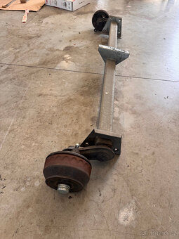 Náprava KNOTT 1600kg VGB16MV - 11