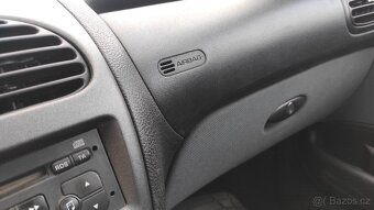 Peugeot 206 1,6 16V CC - 11