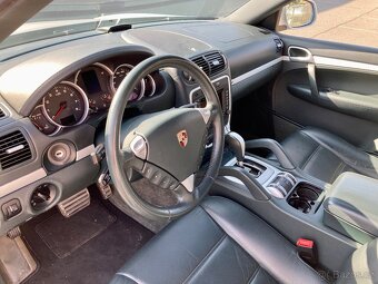 PORSCHE CAYENNE S 4,5L V8 250kW - 4x4 - Automat - 11