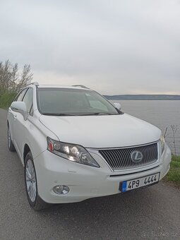 Lexus RX 450h r2011 246tis km, 3,4l 183kwnové STK,tažne - 11