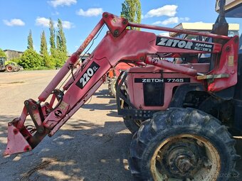 ZETOR Z 7245 4X4 + ČELNÍ NAKLADAČ - 11