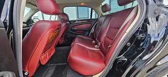 2005 Jaguar XJ8 L 4.2 V8 - 11