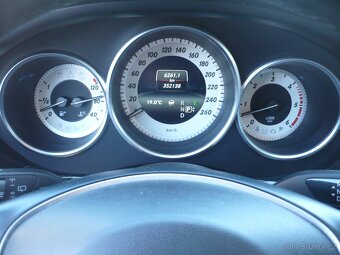 Mercedes-Benz  CLS 350 CDI  4 matic - 11