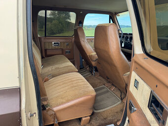 GMC SUBURBAN 3500 V25 Conventional – 5.7 V8 4x4 - 11