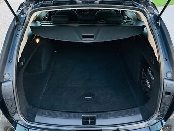 Opel Insignia 2.0 CDTI 125KW MANUÁL LED LUX NAVI SERVISKA - 11