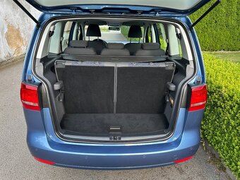 VW TOURAN 1.2 TSI 77KW TRENDLINE 7 MÍST - 11