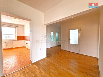 Prodej rodinného domu 8+2, 250 m², Neplachovice - 11