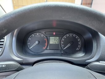 Škoda Fabia Combi 1.2 HTP - 11