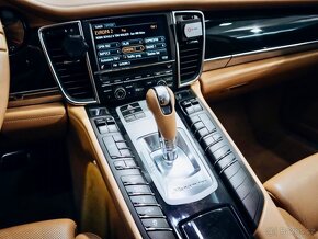 Porsche Panamera 4S L Executive facelift 309kw - 11