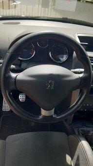 Peugeot 207 1.616V Turbo 128kw - 11