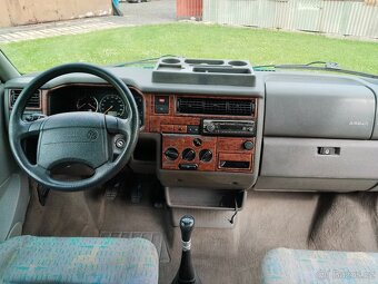 VW T4 2.5 TDI California - 11
