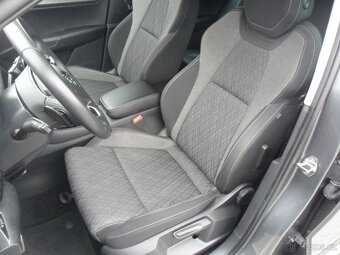 Škoda Karoq 1,5i benzin AUTOMAT 17.000km, Kup CZ - 11