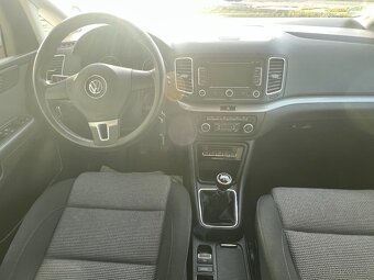 Volkswagen Sharan 1.4TSi  110KW 1.MAJ. VYHŘ.SEDAČKY EL.KUFR - 11