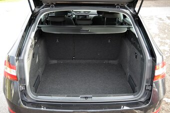 Škoda Superb 1.4 TSI Active kombi  25 000 km - 11