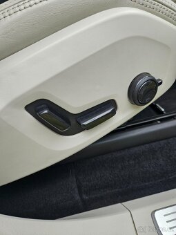 Volvo XC90 - 11