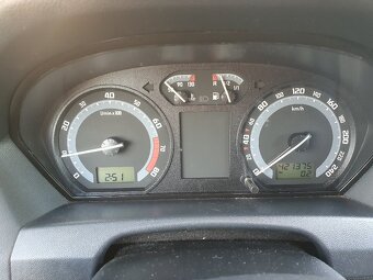 Fabia I combi 2.0 MPI - 11