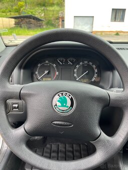 Škoda Octavia 1.9 TDI 74kW Tour - Dovoz - 199 700 km - 11