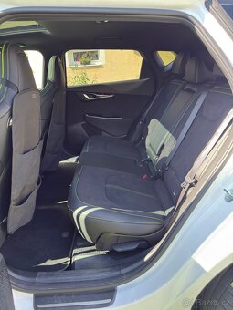 KIA EV6 GT 430kw 15tkm DPH 12/2024 FULLLED - 11