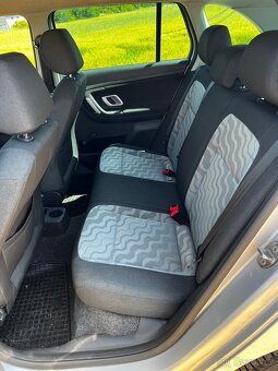 Škoda Fabia Combi 1.4 16V, 63 kW, Ambiente - 11
