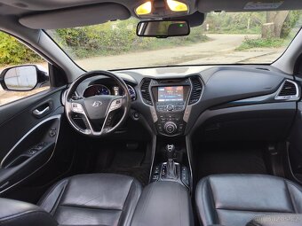 Hyundai Santa Fe Premium, 2015, 2.2CRDi, 145kW, 4x4 -rozvody - 11
