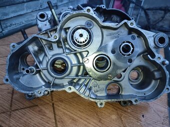 Aprilia 125 rotax 123 díly - 11