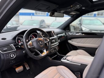 Mercedes-Benz ML 63 AMG - 11