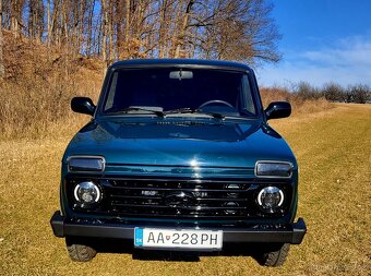 Lada Niva 1,7i  2121 4x4 - 11