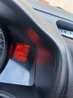 Prodam Nissan NV200 - 11