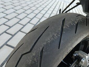 KTM DUKE 890 Black edition - 11