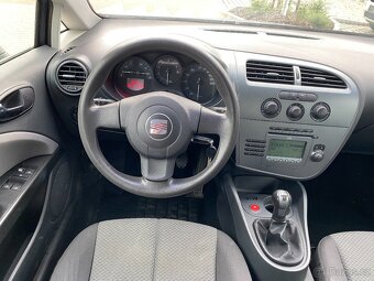 Seat Leon 1.4i 16V, r. 2006, klima, ALU, nová STK, 136000 km - 11