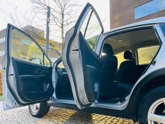 Subaru XV 1.6i 4x4 MANUÁL SENZORY SERVISKA - 11