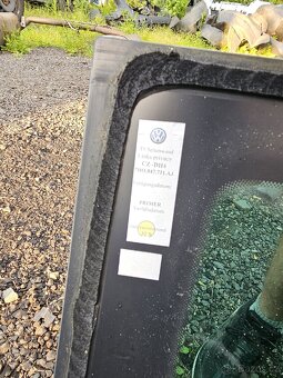 Posuvné šoupací levé boční okno VW T5 T5.1 T6 - 11