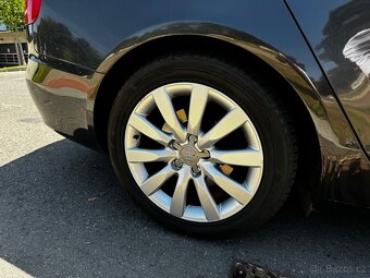 Audi A4 B8 2.7 TDi V6 220 tis. km oveřené, kůže vyhřev, pano - 11