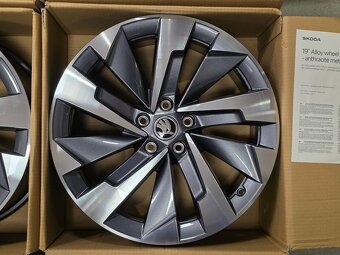 originál alu ŠKODA Kodiaq II Halti 7,5x19" 5x112 ET40 R19 - 11