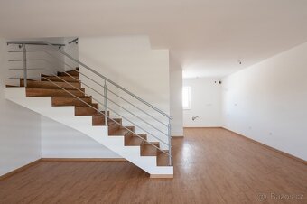 Prodej moderní novostavby 4 + kk se zahradou,Rychnov n. Kn - 11