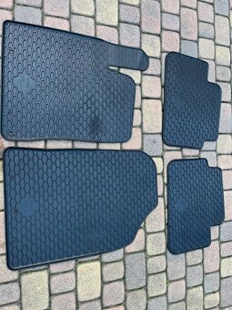 Zimní pneu, 205/55 R16 včetně plechových kol - 11