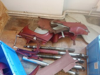 Náhradní díly na Jawa - 11